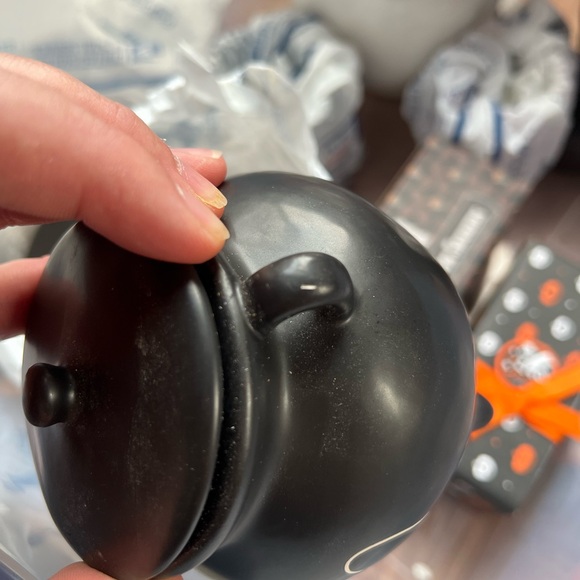 RAE DUNN BOO CAULDRON - Picture 2 of 3